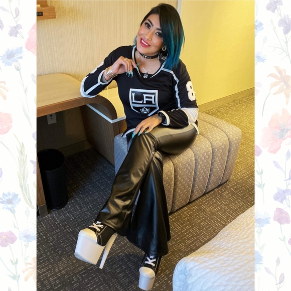 Meet your Posher, Rosa - Picture 11 of 16